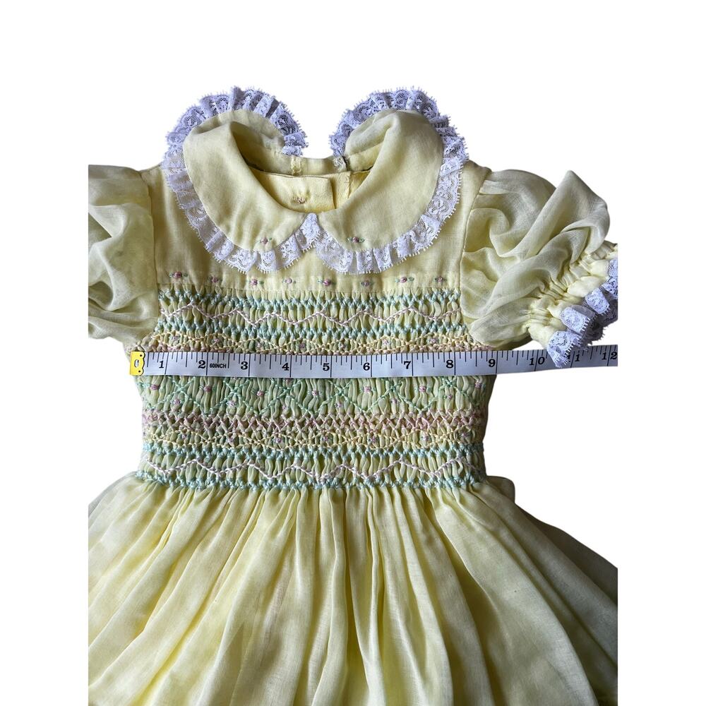 Vintage handmade baby girls smocked dress with slip yellow lace frilly 3-6 mos - Picture 6 of 6
